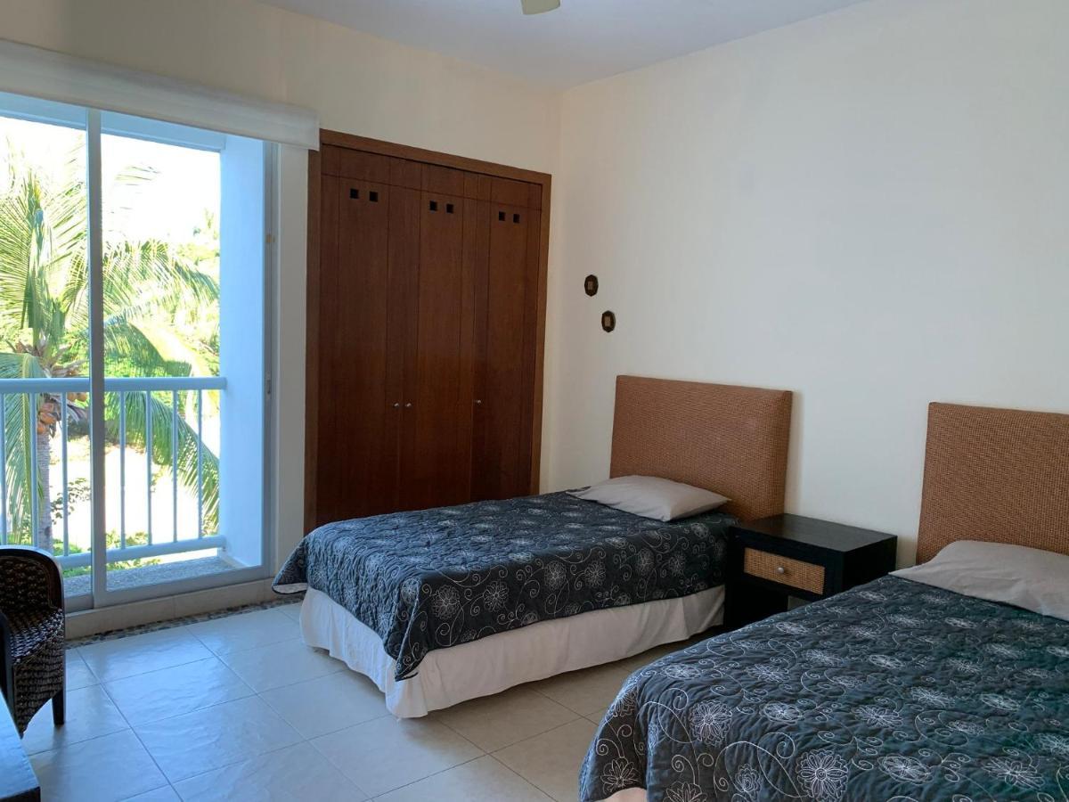 Condo Mayan Lakes Acapulco Exterior photo